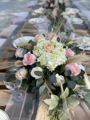 Flower arrangement centerpieces