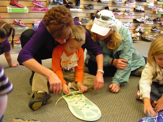 Our popular Shoe-Tying Class is fun and free!