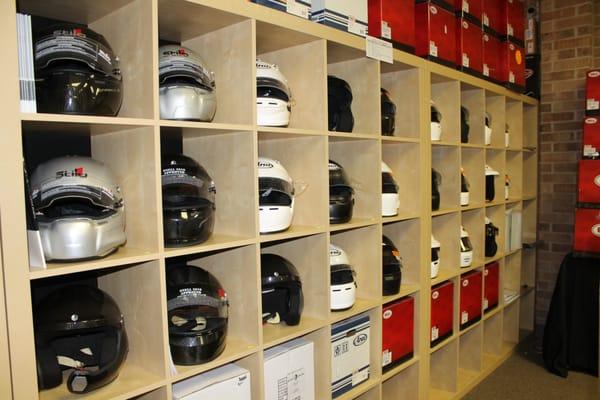 Huge selection of auto racing helmets. Carrying Bell, Stilo, Arai, Sparco, G-Force, HJC & more. Carbon fiber helmets available.