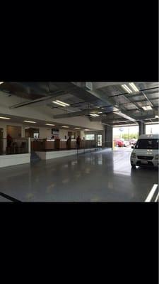 Service department at Hagerstown Ford