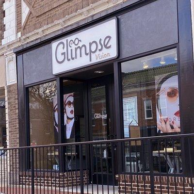 Glimpse Vision is located in beautiful historic downtown Hinsdale specializing in eyewear, sunglasses, exams and contacts.