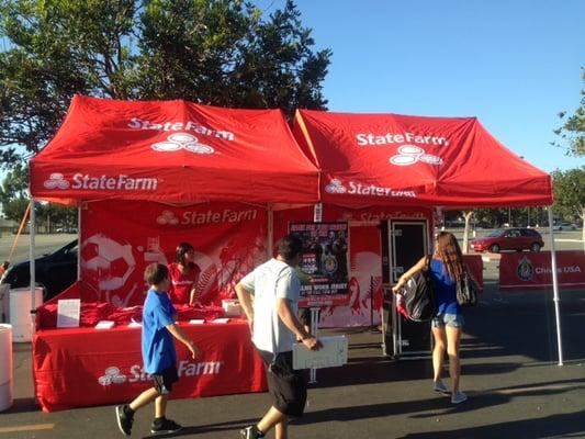 Verizon... Nine Inch Nails State Farm Event!!  Giveaways!!