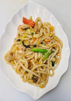 Seafood Yaki udon