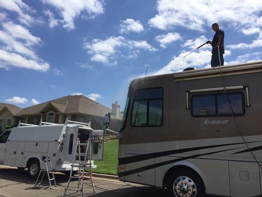 We are washing and detailing a luxurious motor home !