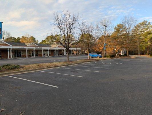 Aversboro Square, Garner