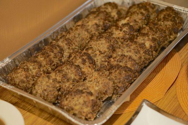 Mini hamburger steak LARGE pan order for thanksgiving dinner *11/24/22