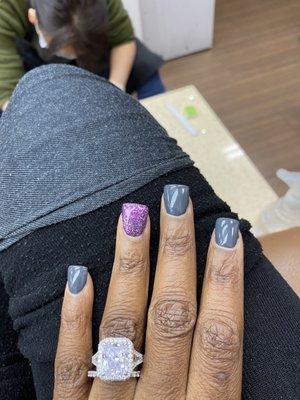 Fall colors: Dark grey and purple glitter