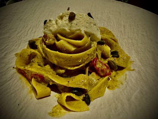 Pistachios pasta with whipped burrata cheese - good but I wish I tried the scallops instead.