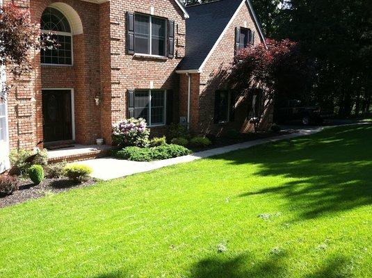 Hill Landscaping
18 New Jersey Avenue
Flemington, NJ 08822
(908) 268-4428