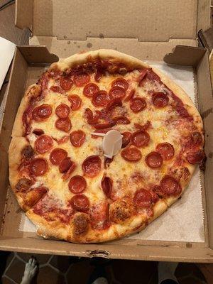 Pepperoni pizza