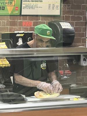 Shit head employee making food after denying me food 20 mins before closing time and being nothing but hostile and horrible attitude