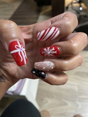 Christmas Nails by Vivi