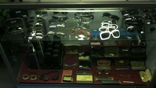 cool vintage eyeware display