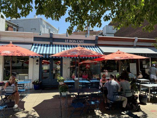 Le Bon outdoor seating.