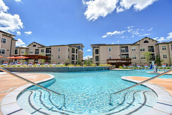 Aspire at Live Oak Apartments