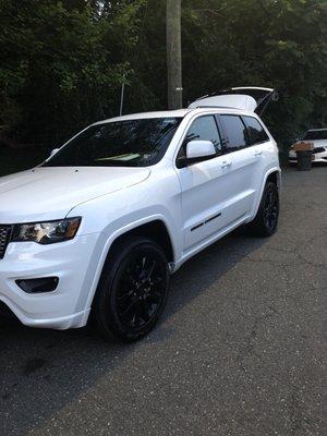 2019 Grand Cherokee Altitude