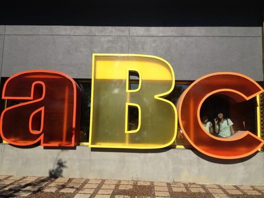 Calabazas Branch Library