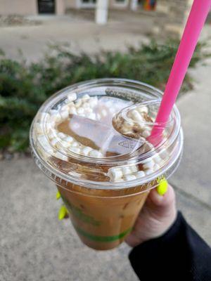 Iced vanilla oat latte with mini marshmallows - lifewithhanny