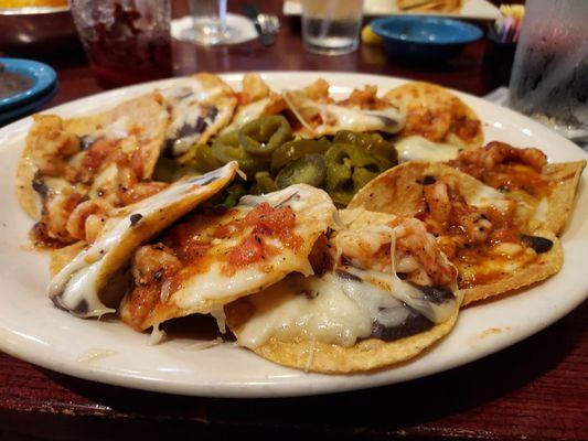 Shrimp nachos