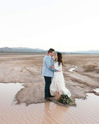 Elopement captured by Kristen Kay Photography. The amazing bouquet was created by Luz's Blooms.