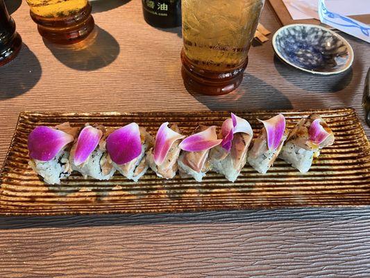 The Memorial Roll - salmon, crab salad, topped with seared toro and orchid. Phenomenal!