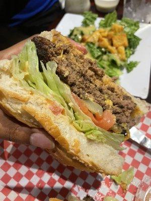 Cheeseburger with Fries