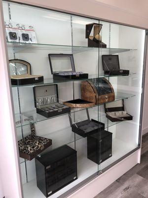 We carry plenty of watch winders and storage cases for your precious timepieces..