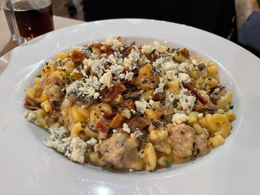 Loaded Mac and cheese