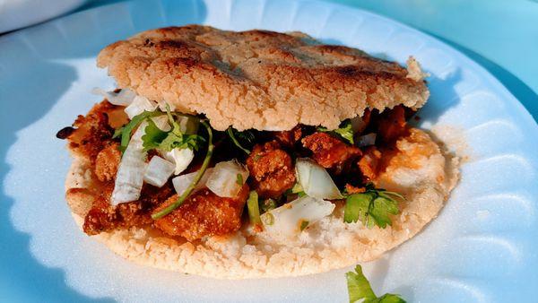 Gordita de Chicharron