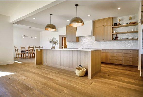 Another beautiful kitchen complimented by this Duchateauo flooring.