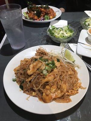 Chicken Pad Thai