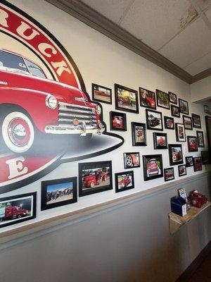 Wall Decor (Pics of your red truck)