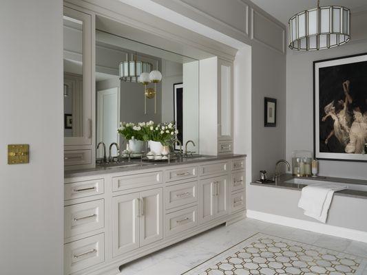 Award winning bathroom featured in the 2023 Lake Forest Showhouse