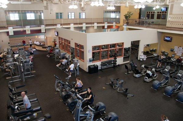 Wellness center offers cardio equipment, machine weights and free weights