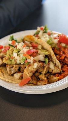 Tacos - adobada y carne asada