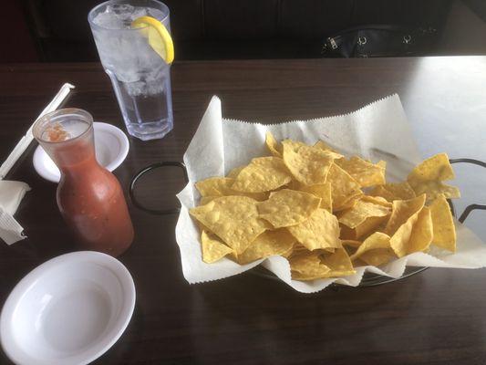 Salsa and chips