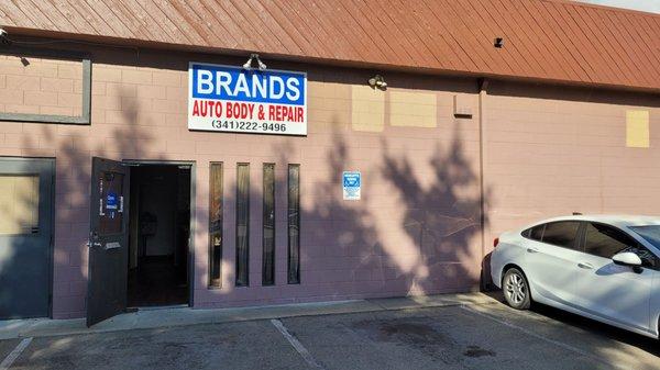 Brands Auto Body And Repair