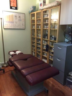 Dr. Bonnie Liakos, DC Manhattan treatment room