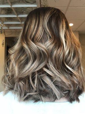 Balayage perfection by @stylistenk