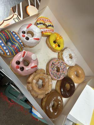 Cake Icing & Topping Donuts