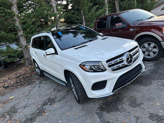 New Windshield replacement on Mercedes