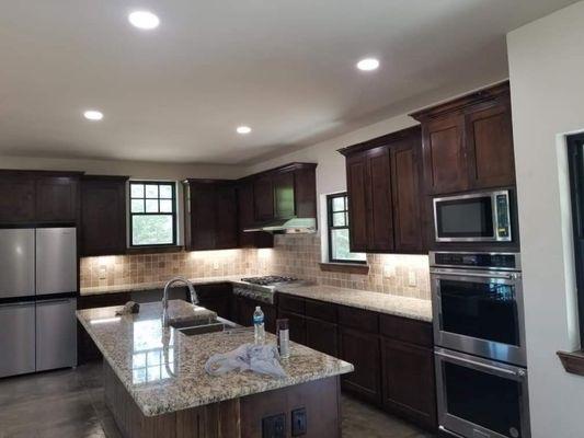 Under cabinet and recess lighting, new construction