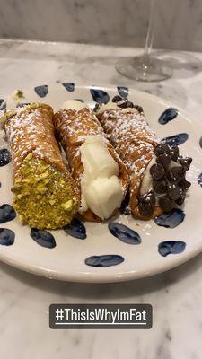 Cannolis