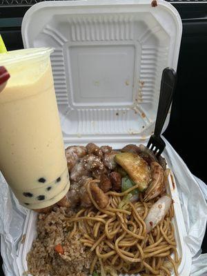 2 Entree Combo Plate with half fried rice/chow mein and Sesame Chicken/ Kung Pao Chicken. Mango Slush with light boba.