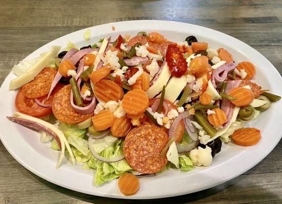 Antipasto salad