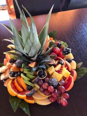 Fruit platter for four.