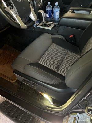 Toyota Tundra seat cover