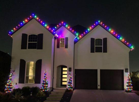 Leave all of the installation, maintenance, removal and storage up to us. You only need to relax and enjoy your lights!