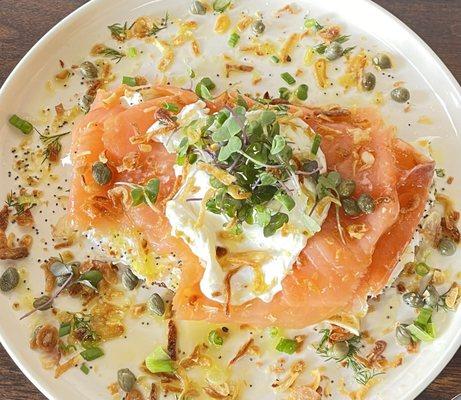 Smoked salmon, poached egg on whole grain toast. Yum-o!