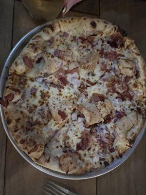 Chicken bacon ranch pizza